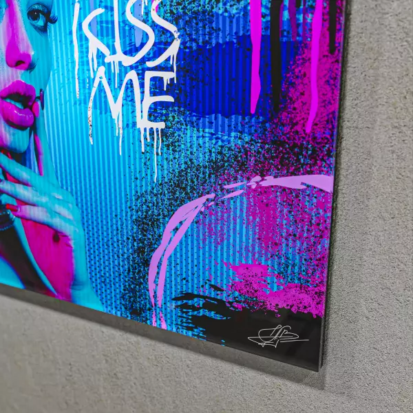 Bild 2 von Kiss Me